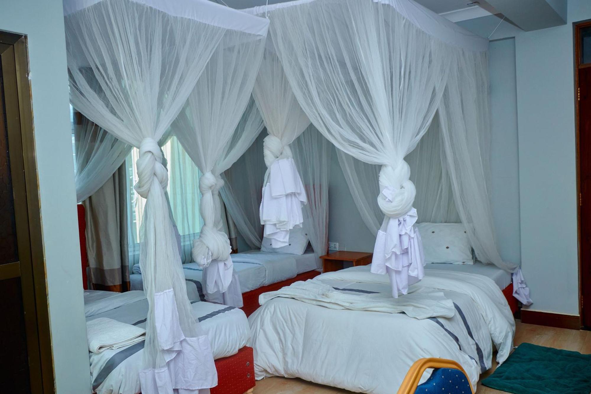 Elanacha Hotel 阿鲁沙 外观 照片